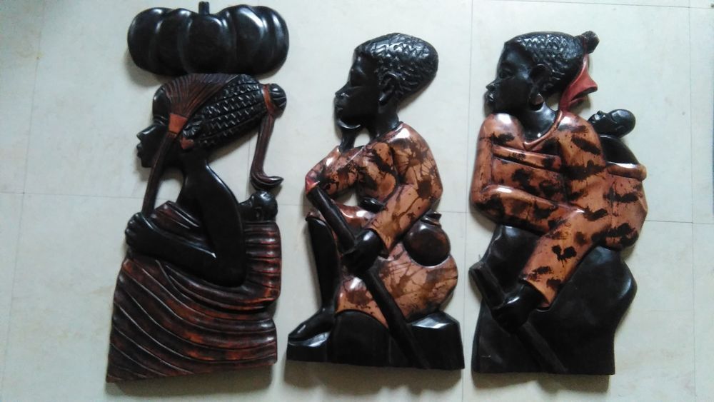 Statuettes murales africaines en bois (Tek) 20 Cr�teil (94)