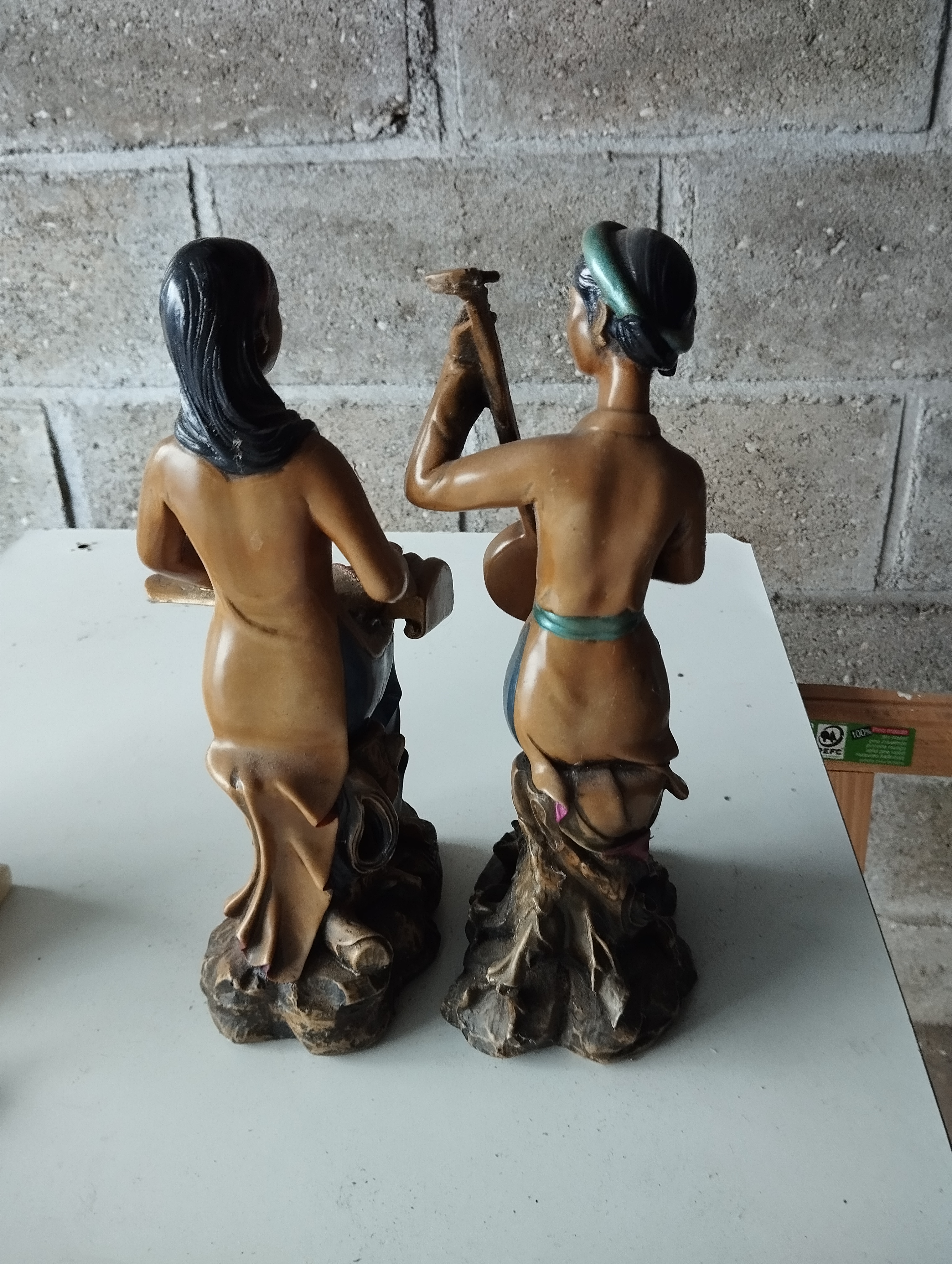 Statuettes 15 Neuilly-sur-Marne (93)