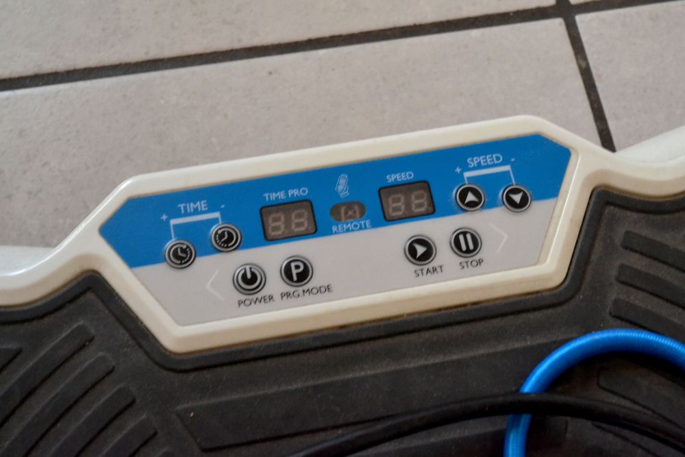 Step vibrant FYTTER Tn-1X
50 Arles (13)