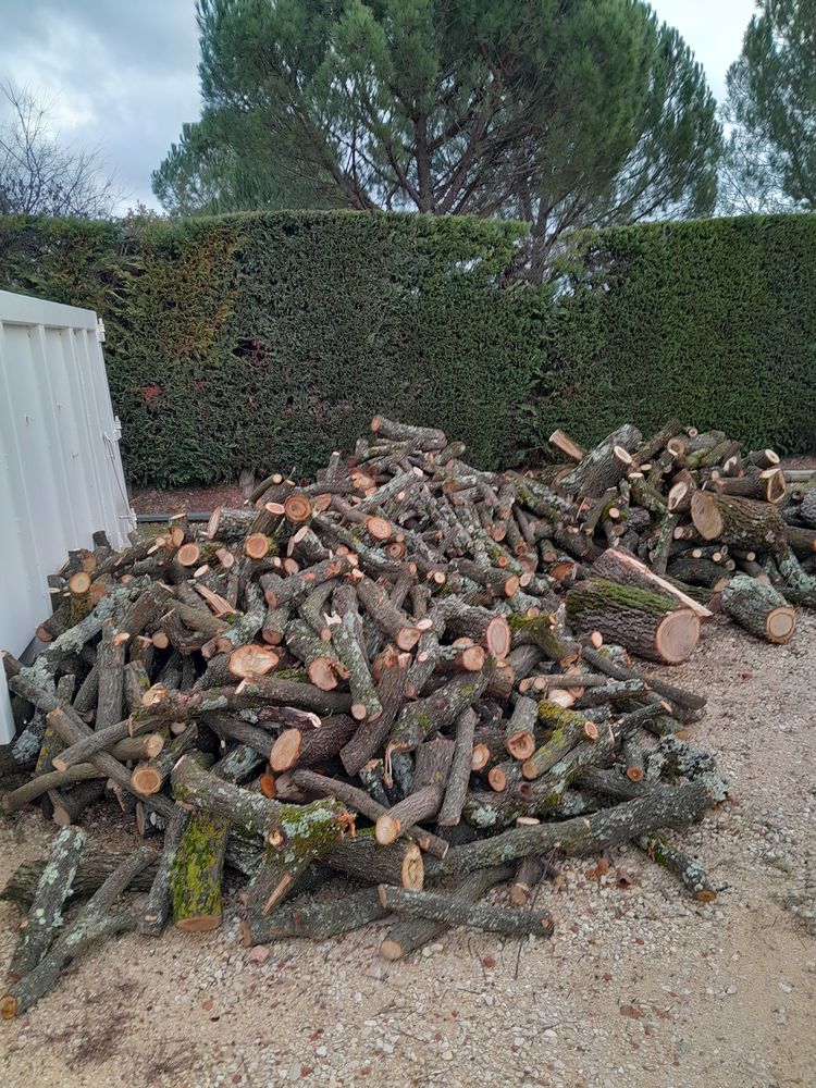 3 st�res de ch�ne 210 Gordes (84)