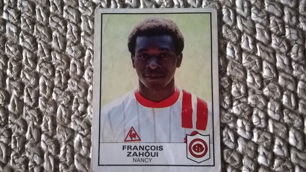 Sticker Panini 1984 de Nancy Fran�ois Zahoui
0 Beuzeville (27)