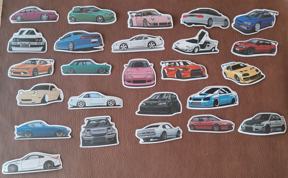 lot de 25 stickers autocollants voiture de sport  
divers 5 Carnon Plage (34)