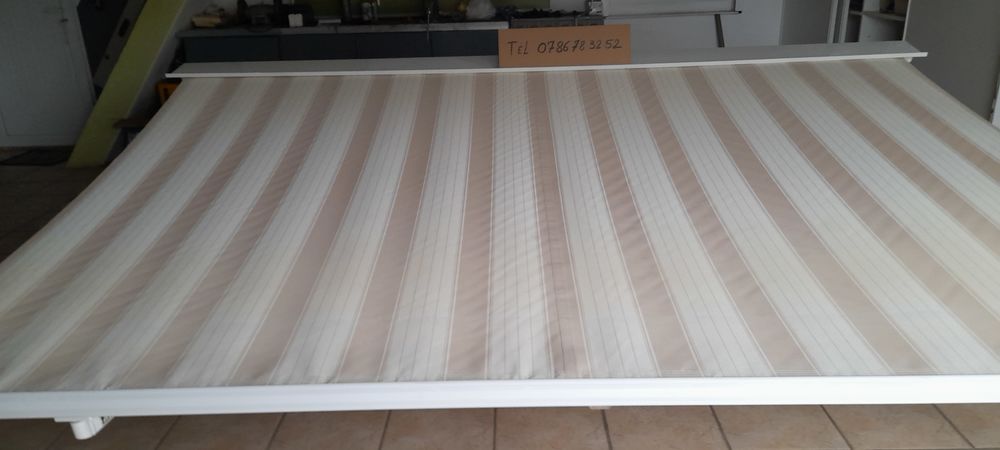 store -banne 120 Dinan (22)