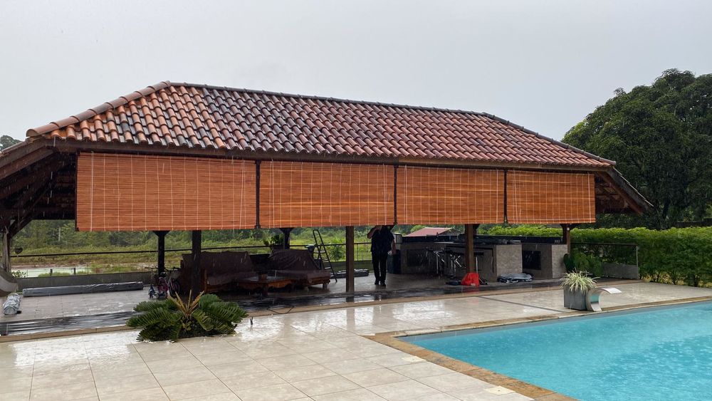 store bois 80 Martinique (97)