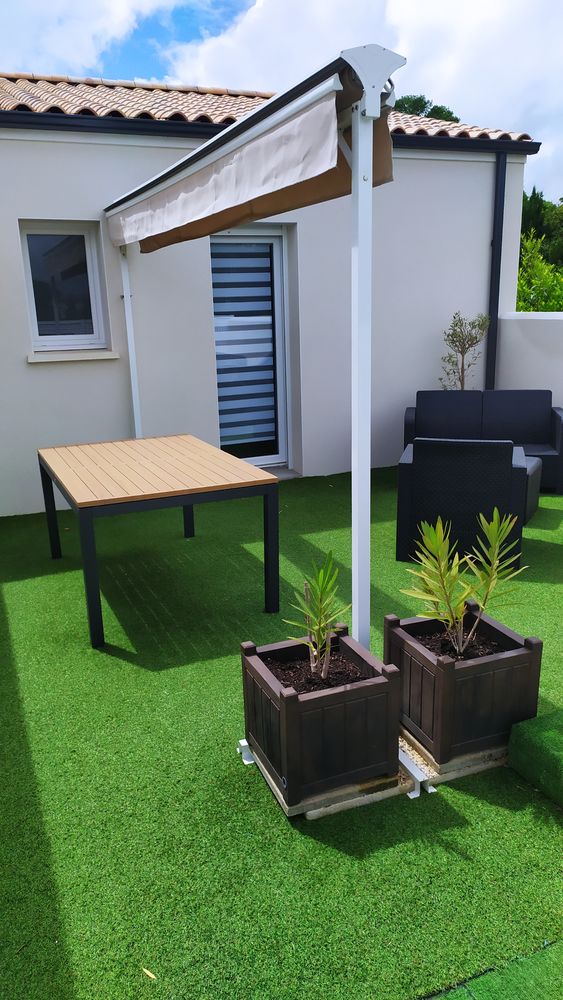 STORE DOUBLE PENTE 250 Saint-Sulpice-de-Royan (17)