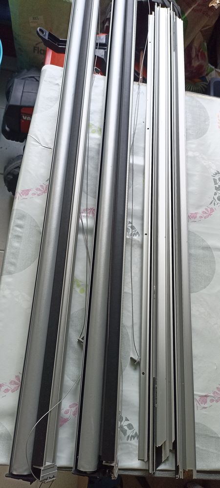 Stores occultant int�rieur velux 20 Laon (02)