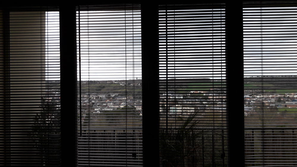 Stores v�nitiens 20 �vreux (27)