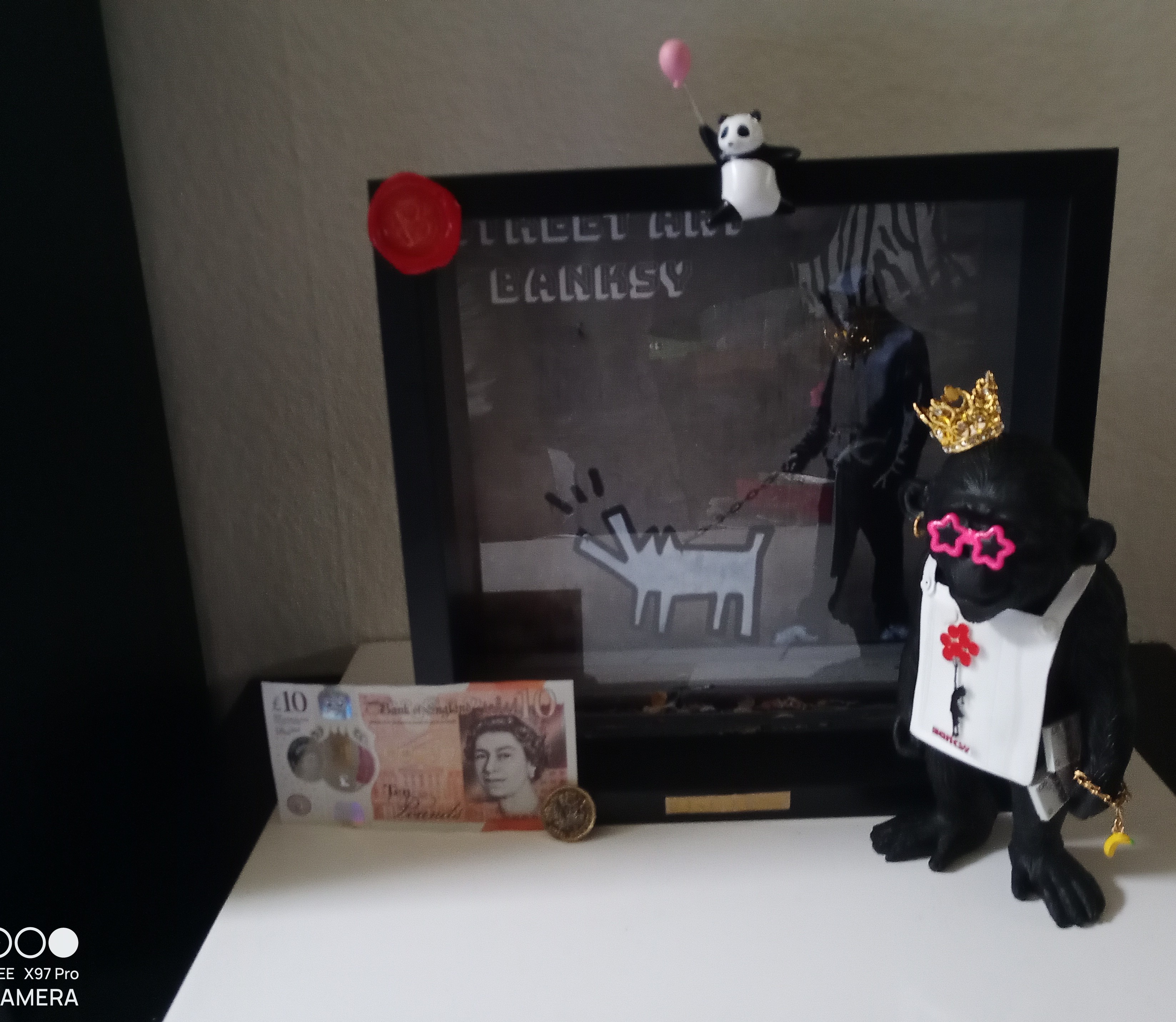 Art de rue street Art Banksy 250 Metz (57)