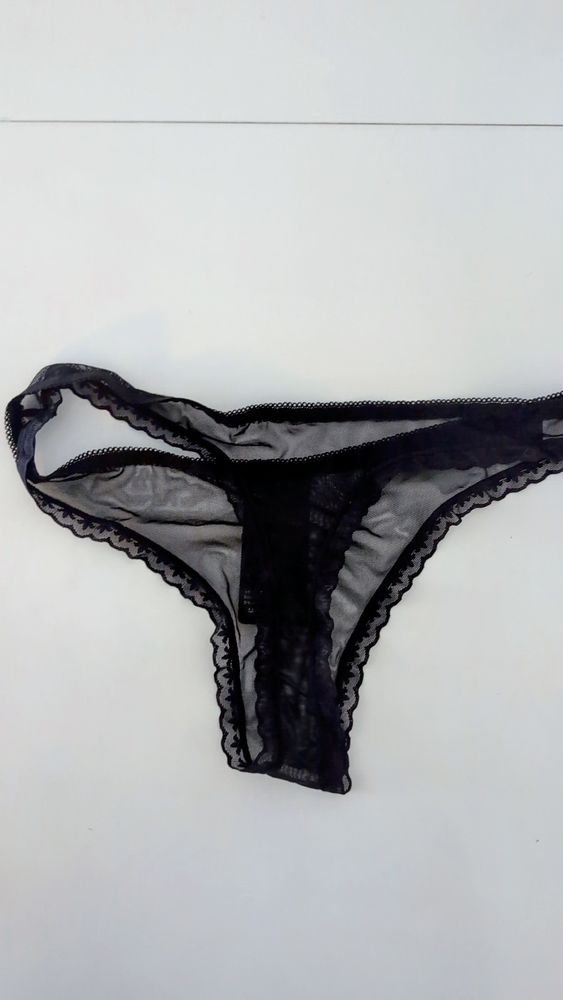 String transparent noir 20 Saint-Maur-des-Foss�s (94)