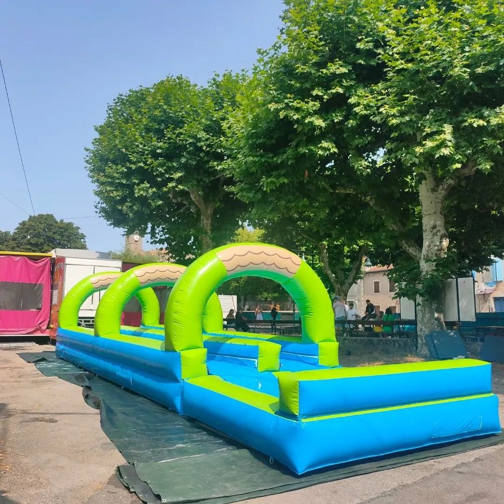 Structure gonflable avec moteur et certification 1900 Le Puy-en-Velay (43)