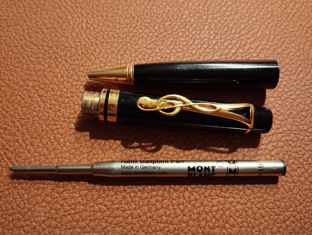 Stylo bille 150 Mont�vrain (77)