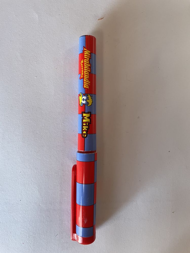 Stylo up-pen Mirabilandia collection 5 Bures-sur-Yvette (91)