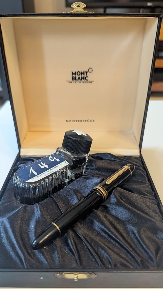 Stylo plume MONTBLANC Meister St�ck 149 plume or 14K 0 Carri�res-sur-Seine (78)