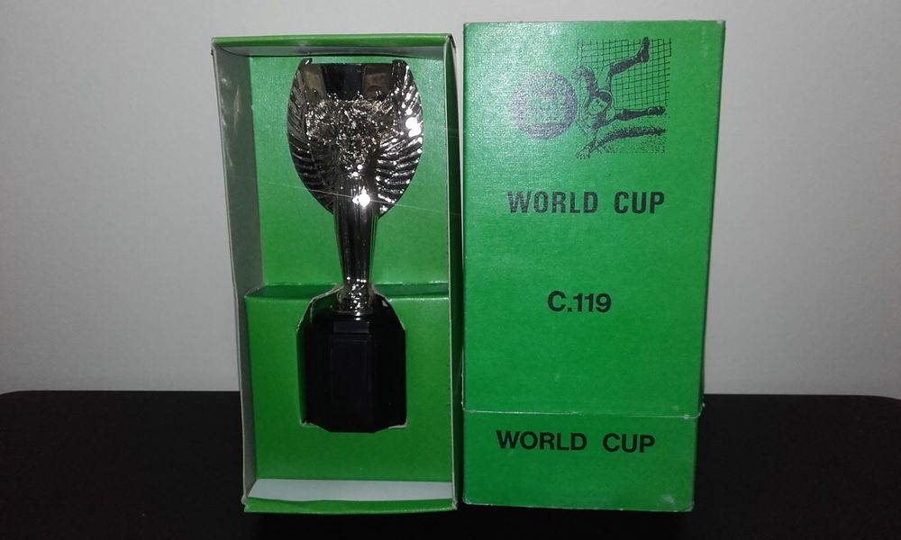 Subbuteo - World Cup / Coupe du Monde (C119) 50 Angers (49)