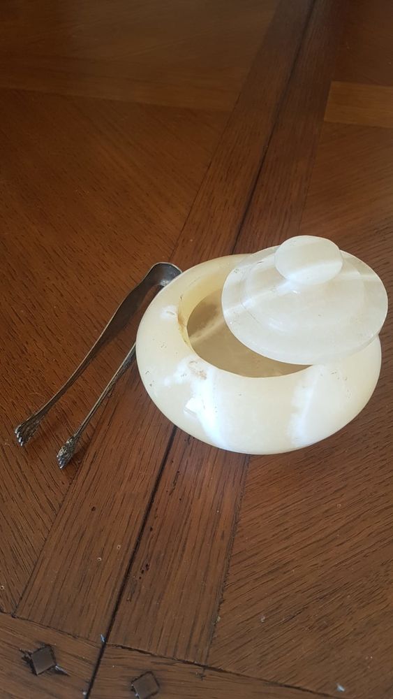 Sucrier en alb�tre 5 Saint-Geours-d'Auribat (40)