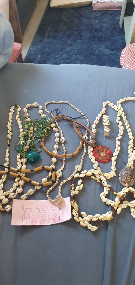 Je suis Audrey Invalide mes bijoux collier bracelet 20 Dax (40)