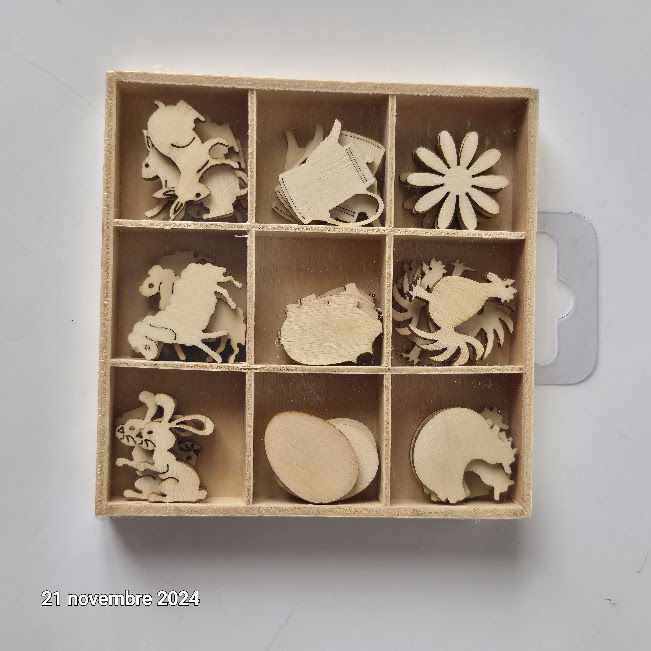 Lot de 45 sujets en bois sur le th�me de la ferme, lapin, co 4 Saumur (49)