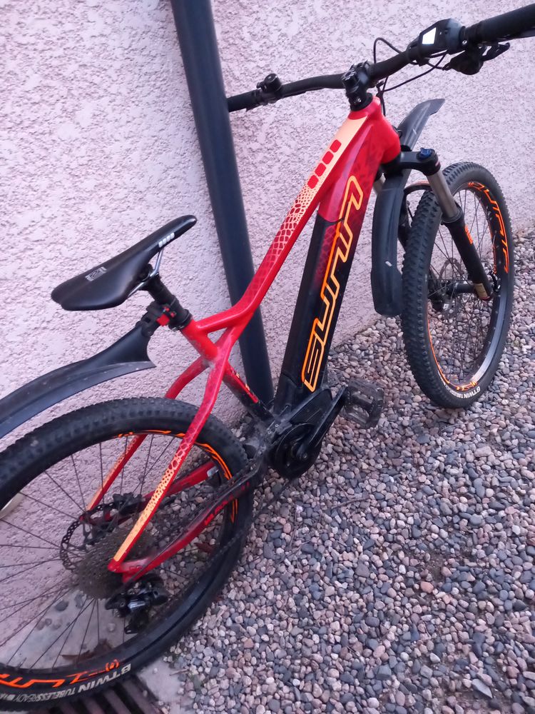 VTT Sunn �lectrique 1800 Saint-Just-Saint-Rambert (42)