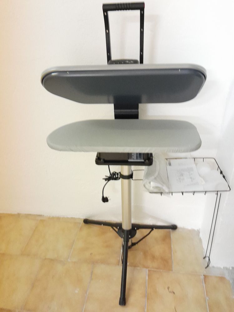 SUPER PRESSE A REPASSER NEUVE 150 Al�s (30)