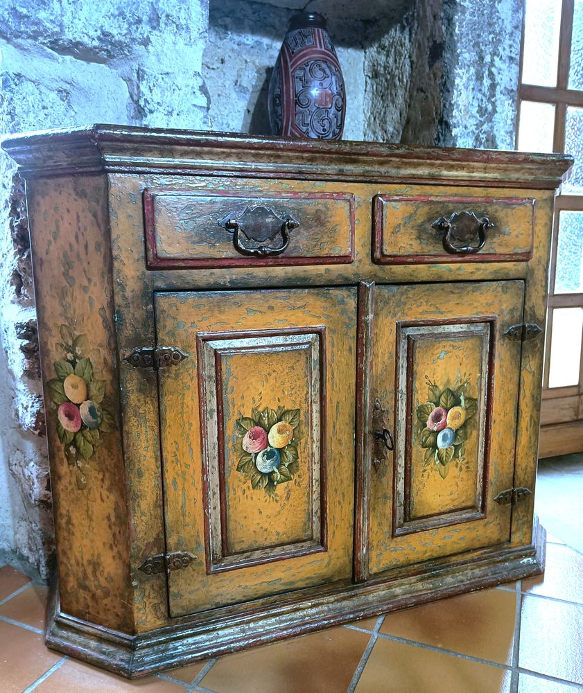 Superbe bahut artisanal br�silien en bois massif 1400 Saint-Jean-de-Nay (43)