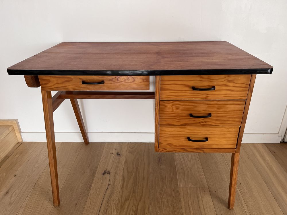 Superbe bureau ann�es 50 250 Saint-Nazaire (44)