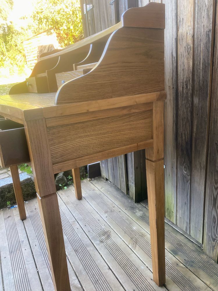 superbe bureau ch�ne massif 110 Fr�jus (83)