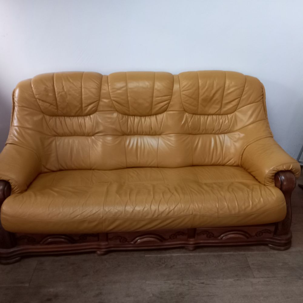 Superbe canap� en cuir 3 places
0 Mantes-la-Jolie (78)