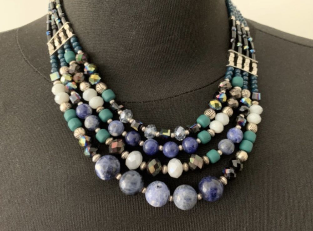 Superbe Collier tour de Cou � 4 rangs 7 Livry-Gargan (93)