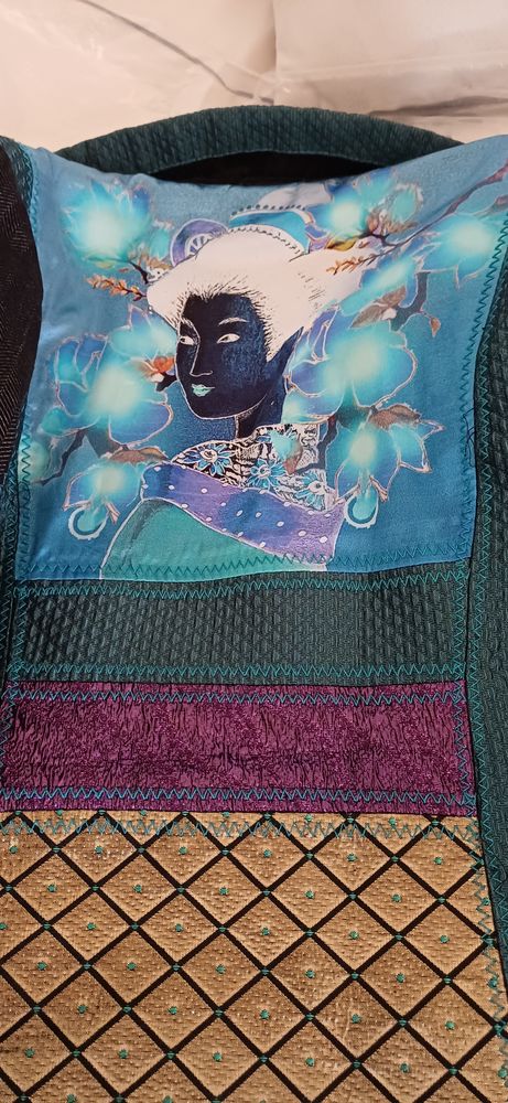 SUPERBE MANTEAU DESIGUAL 25 Malo Les Bains (59)