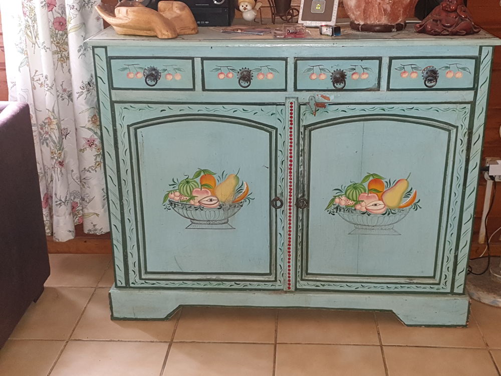 Superbe meuble : D�co Fruits
350 Toulouse (31)