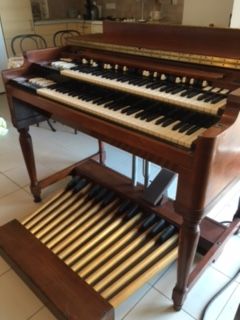 superbe orgue de l�gende 15000 Gex (01)