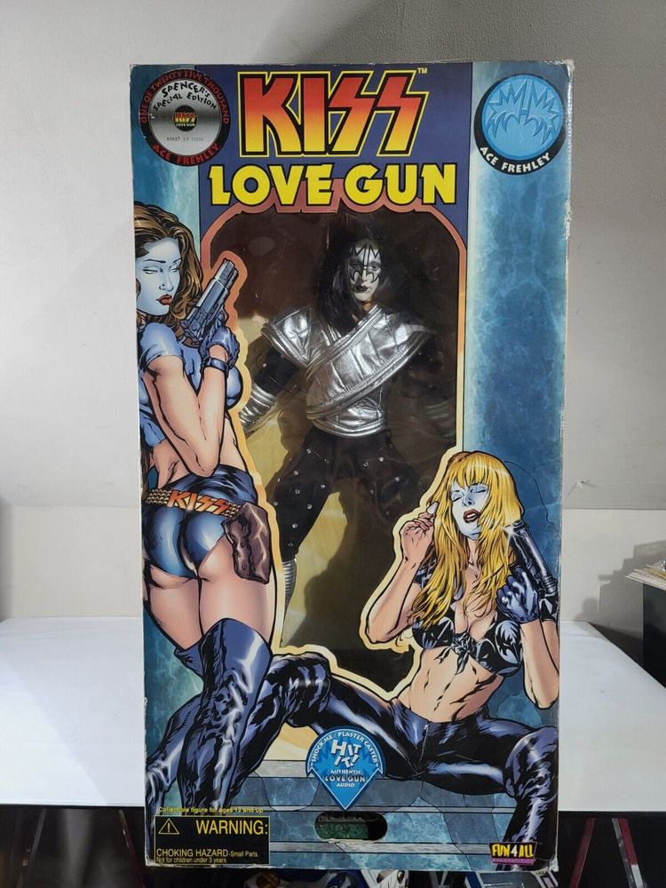 Superbe poup�es groupe KISS 900 Presles (95)