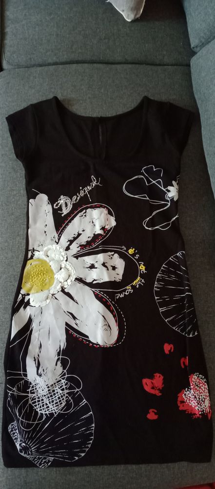 Superbe robe Desigual automne hiver comme neuve 0 Noyon (60)