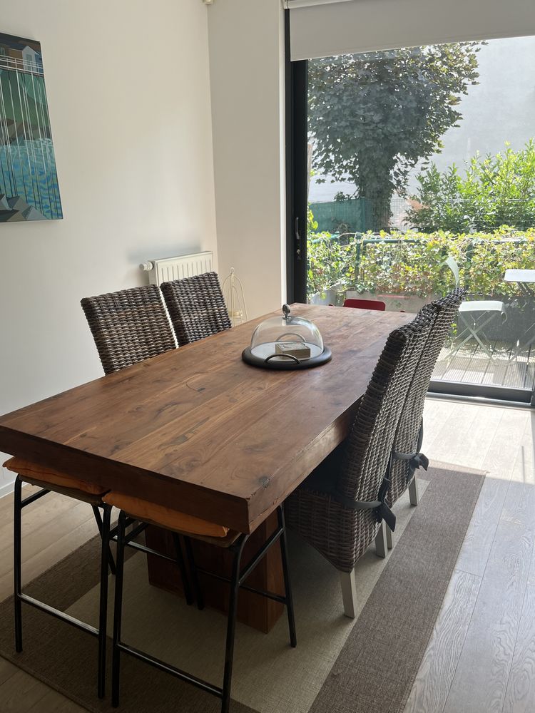 Superbe table en bois et ses 4 chaises 400 Paris 20 (75)