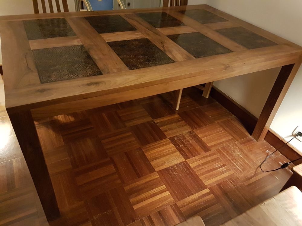 Superbes tables en noyer 300 Saint-Tropez (83)