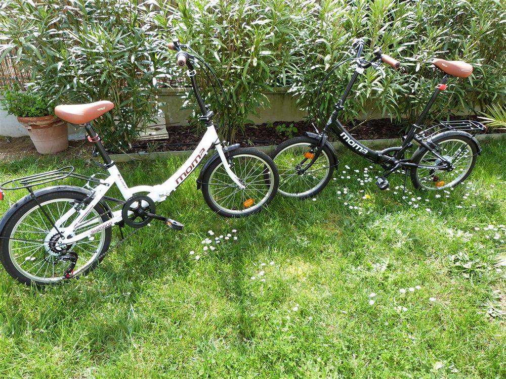 2 superbes v�los pliants de Marque MOMA First Class 0 Corme-Royal (17)