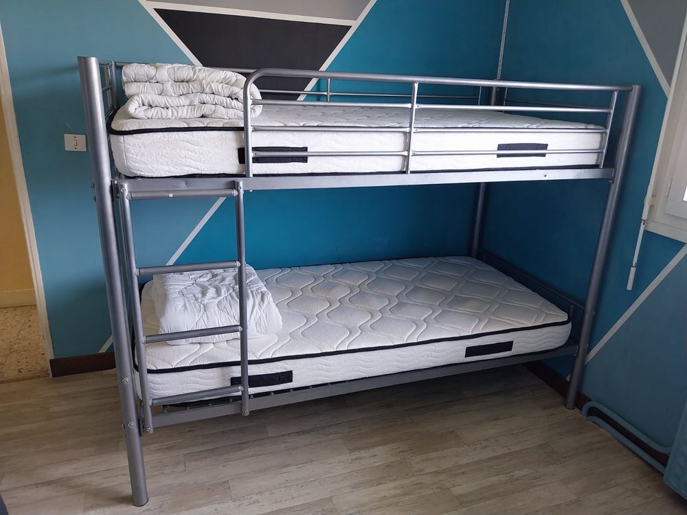 Lit superpos� gris m�tal 150 Villeparisis (77)