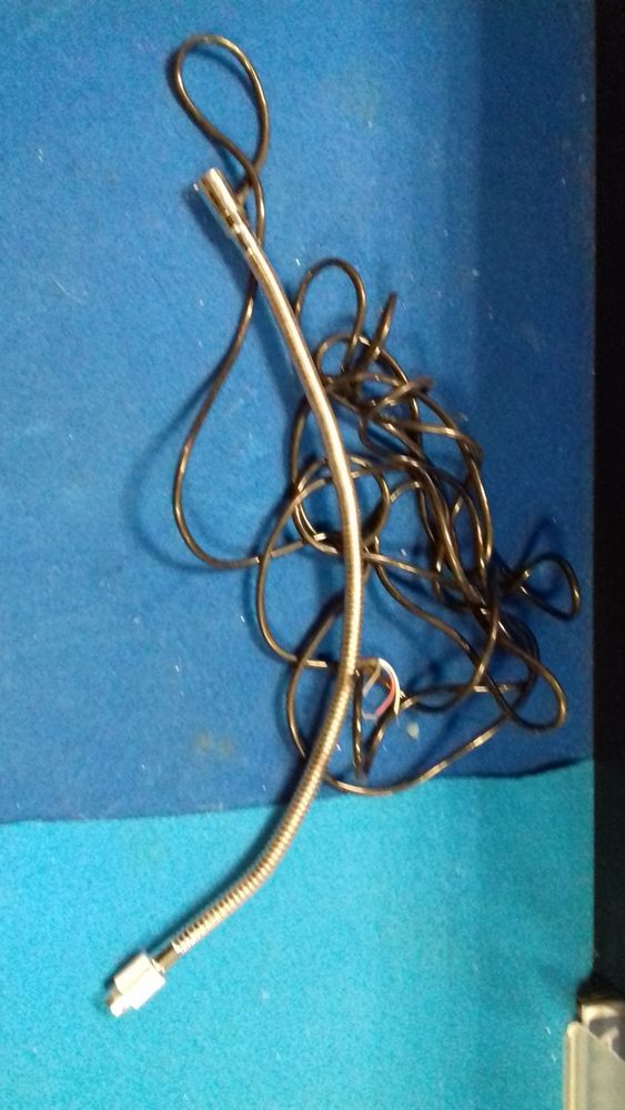 Support flexible Bouyer avec c�ble pour micro 10 � 10 Marsaneix (24)