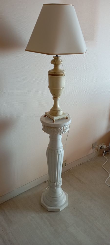 Support de lampe 170 Le Cannet (06)