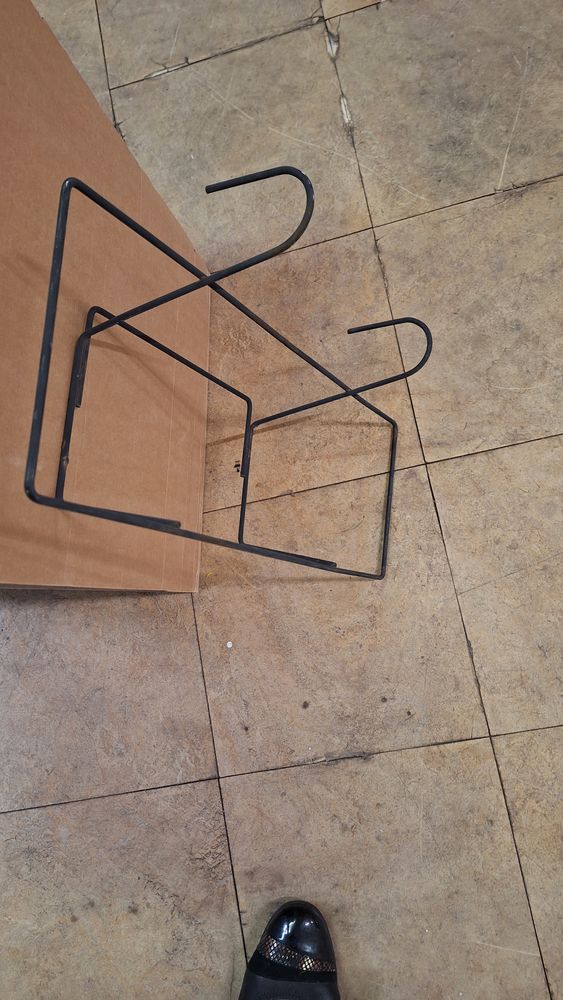 Support pour jardinieres et pots de fleurs 20 Villeneuve-sur-Lot (47)