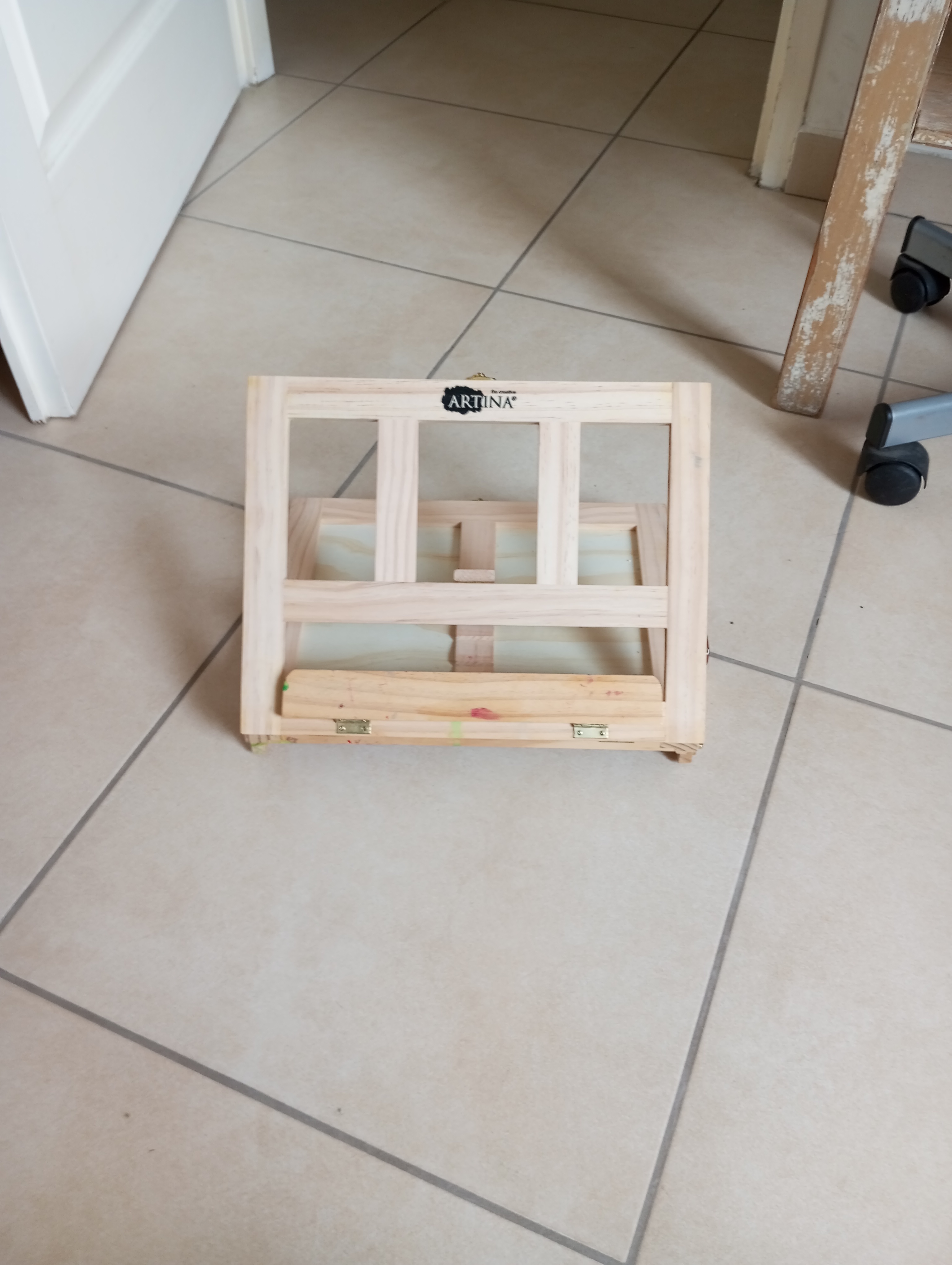 Support pour peinture 5 N�mes (30)