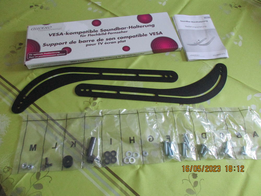 Support universel de barre de son 10 Locon (62)