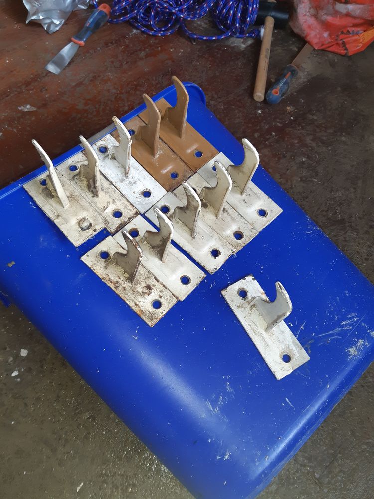 Supports de radiateur fonte 10 Plouzan� (29)