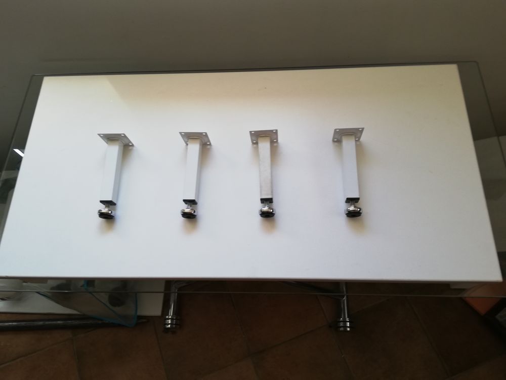 SUR�LEVER - PIEDS (4 u) ACIER - BLANC - QUALIT�  -  SOLIDIT� 10 Blanzat (63)