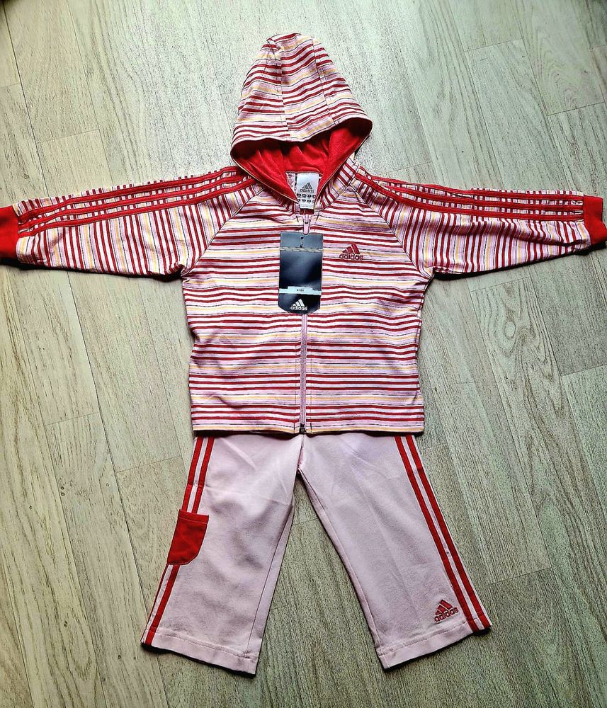 Survetement Adidas Fille Neuf 12.5 Asni�res-sur-Seine (92)