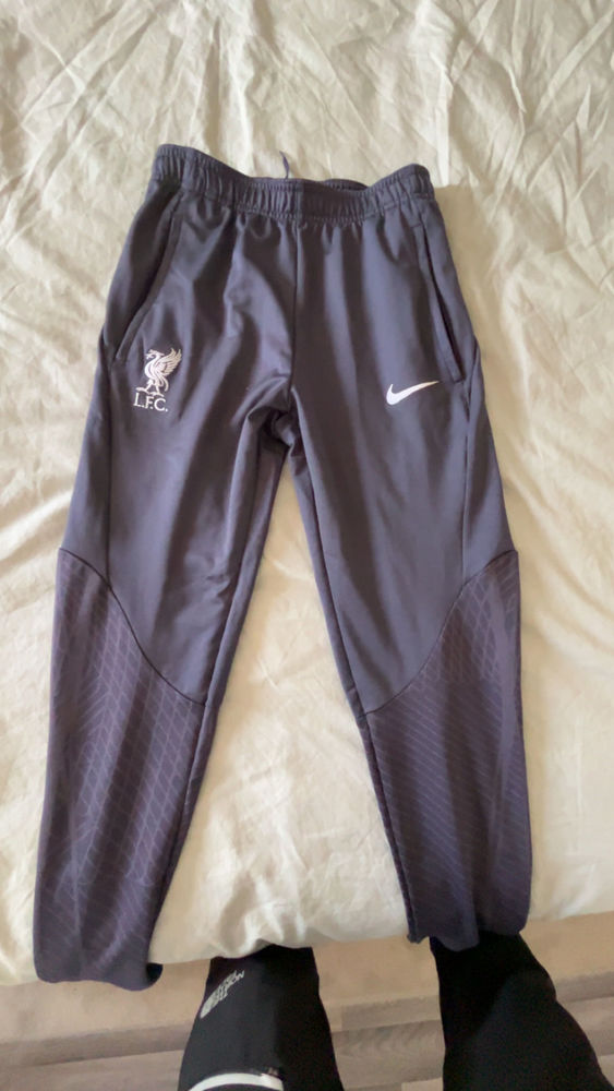 surv�tement Liverpool 40 Carcassonne (11)