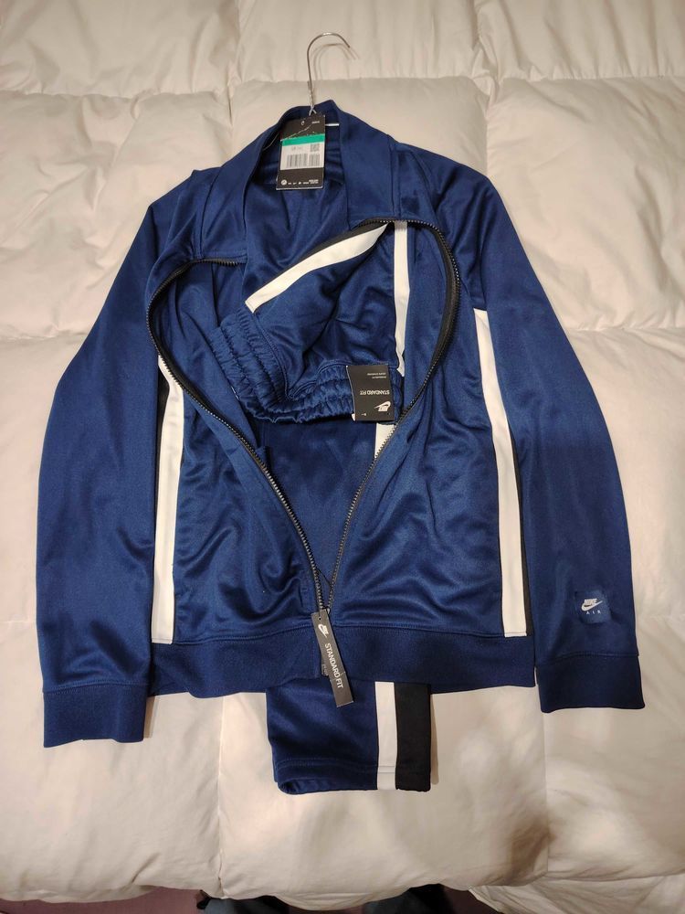 SURV�TEMENT NIKE AIR 40 Revest-les-Roches (06)