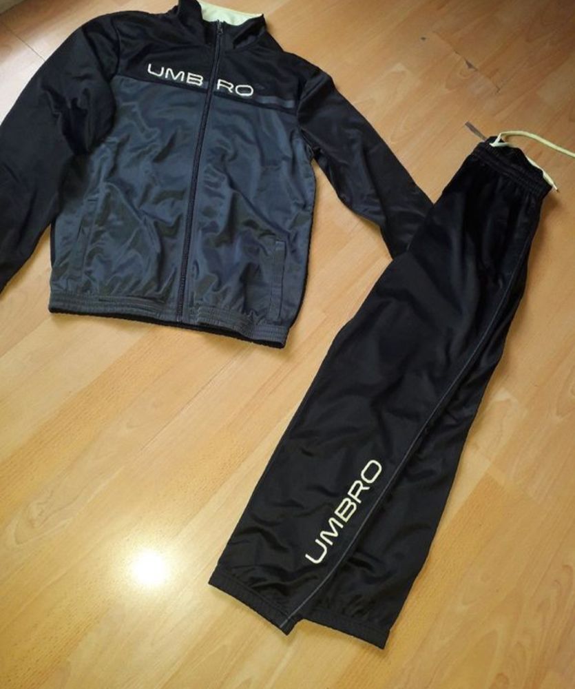 Surv�tement UMBRO 15 Lyon 8 (69)