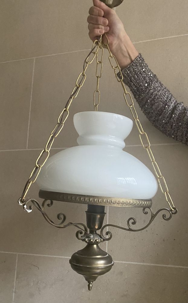 Suspension ancienne 40 Paris 18 (75)