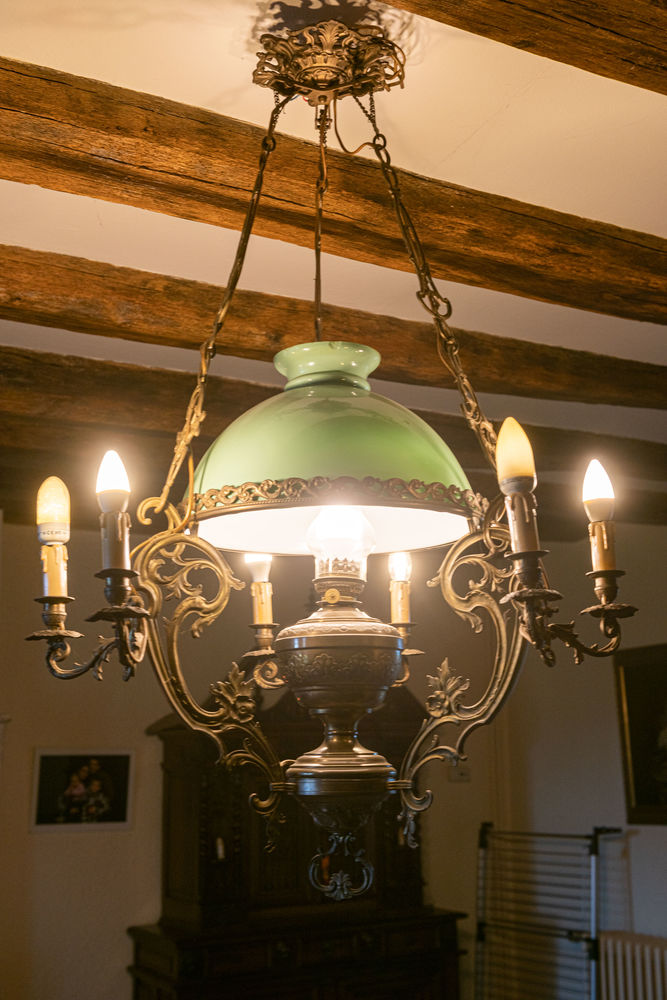 Suspension avec opaline verte,fin 19�me si�cle 250 Vouill� (79)